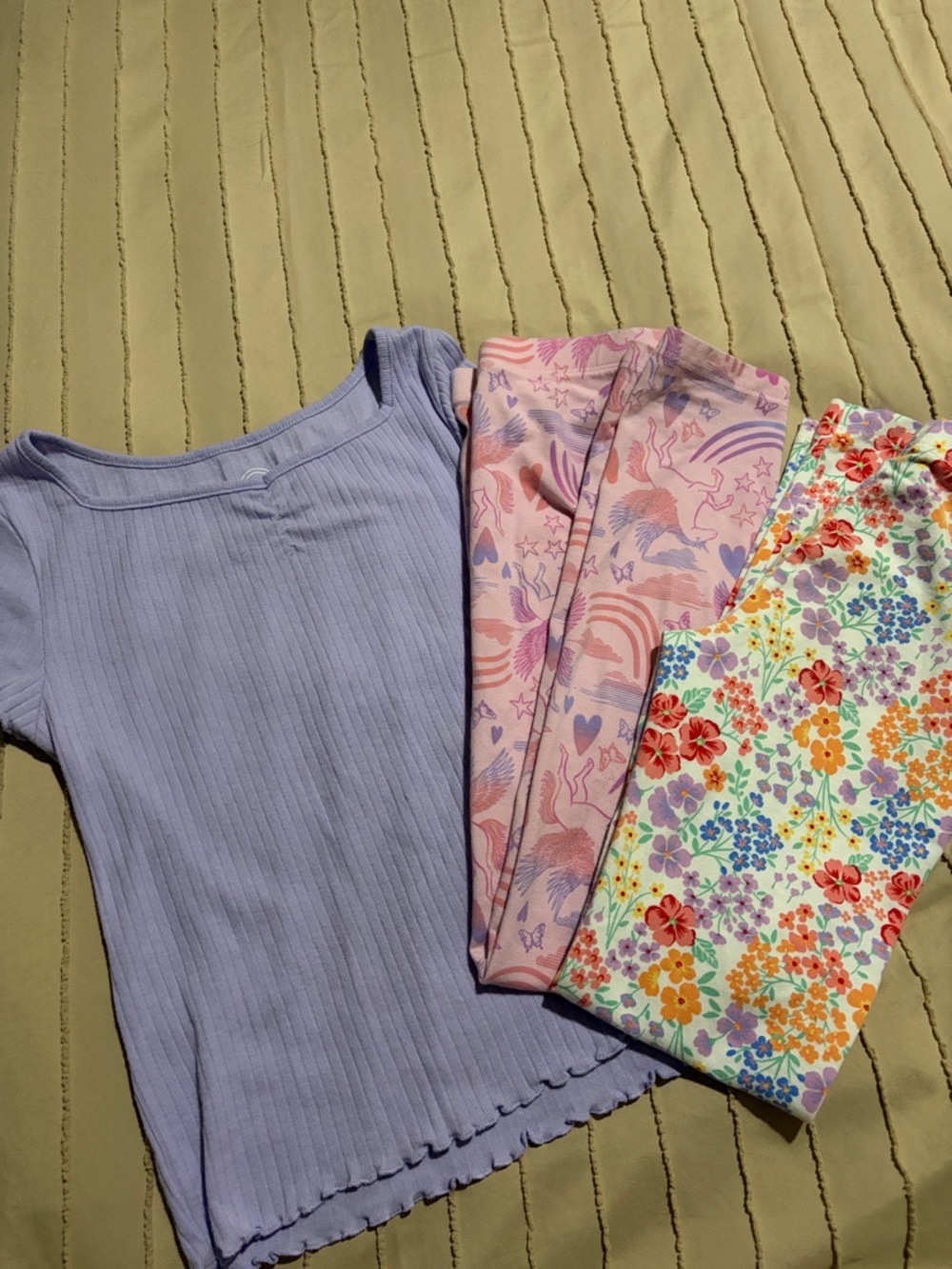 Girls Lavender Ribbed Pajama Top with Pink Unicorn & Floral leggings 3pc set.